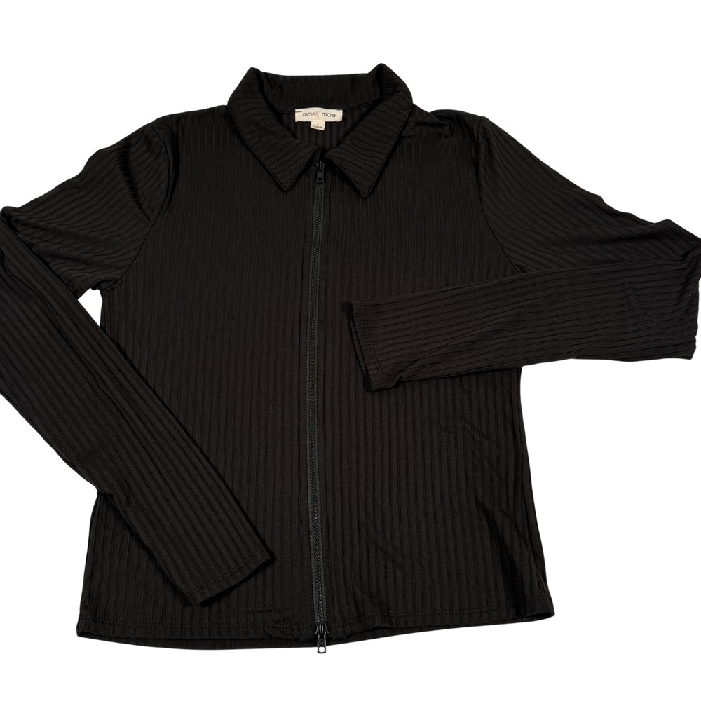 Moa Moa Lg Full Zip Ribbed Collared Body Hugging Fit Top Stretch Minimalist Chic